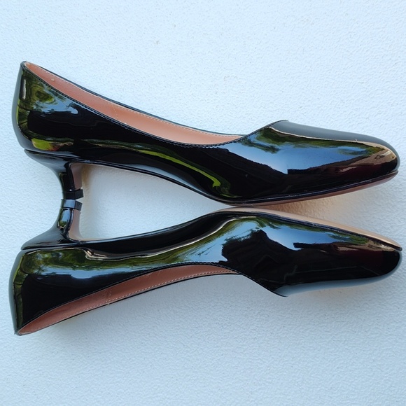 Wayderns Brand Patent Leather Shoes - Picture 2 of 8